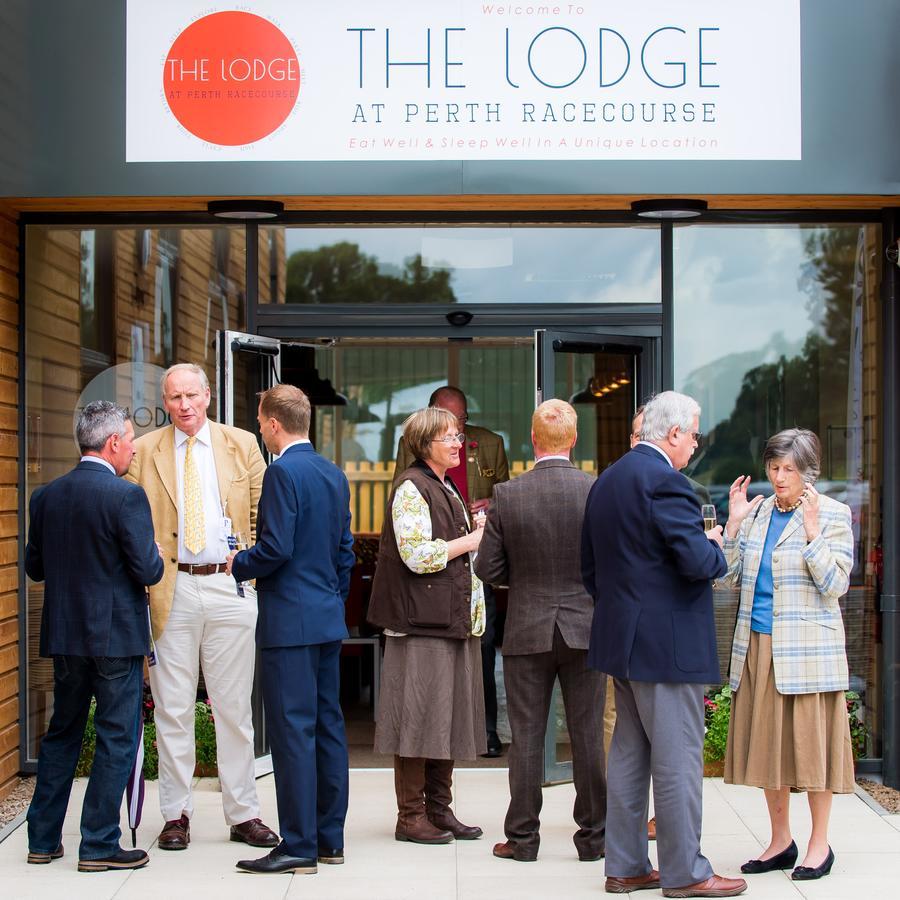 The Lodge At Perth Racecourse Luaran gambar